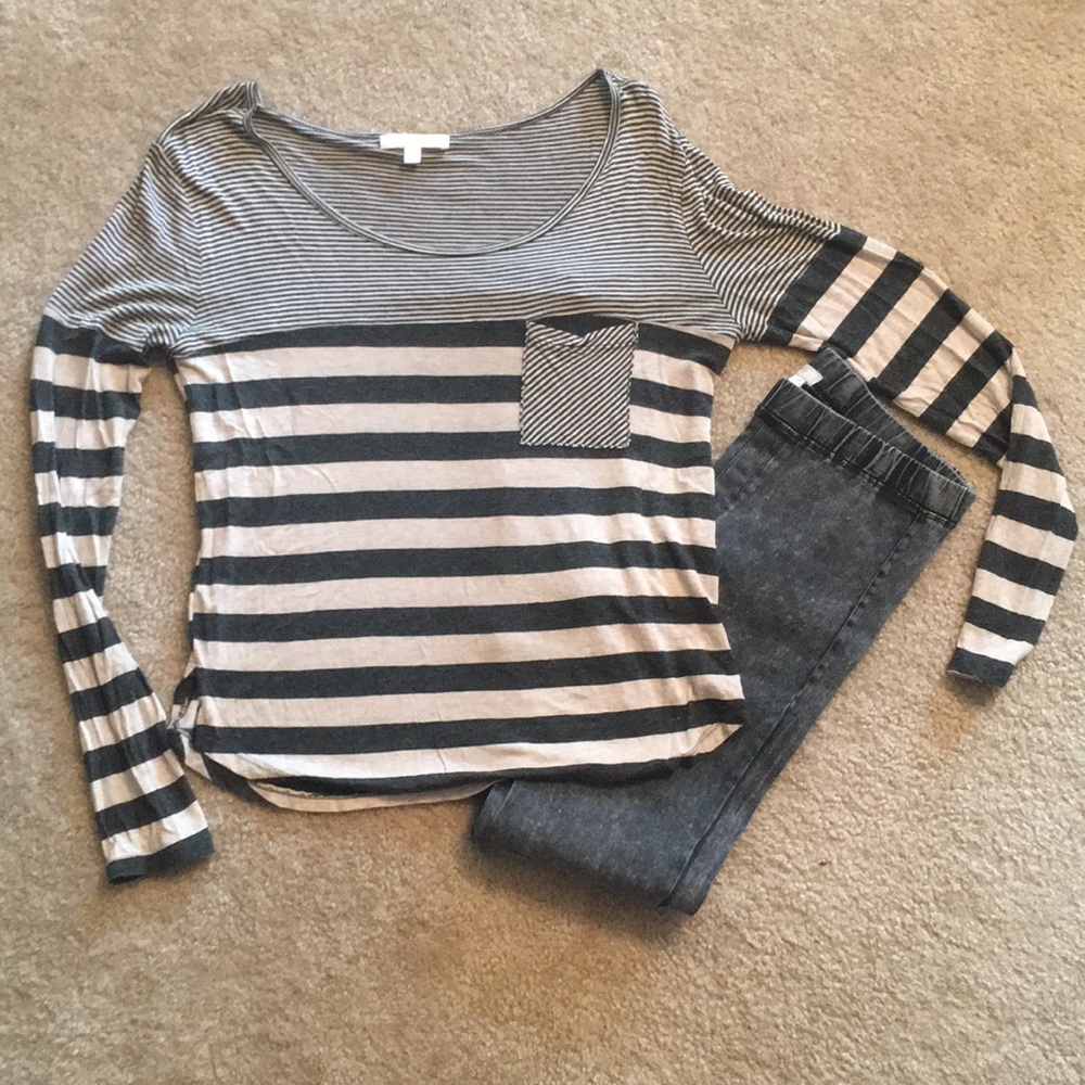MM Couture/Miss Me blk cream strip long sleeve top